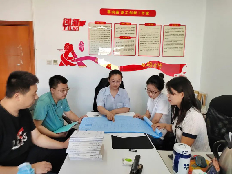 依托平臺，提升品牌—省建科院蔡向榮職工創(chuàng)新工作室以實際行動唱響“奮斗者之歌”(圖2)